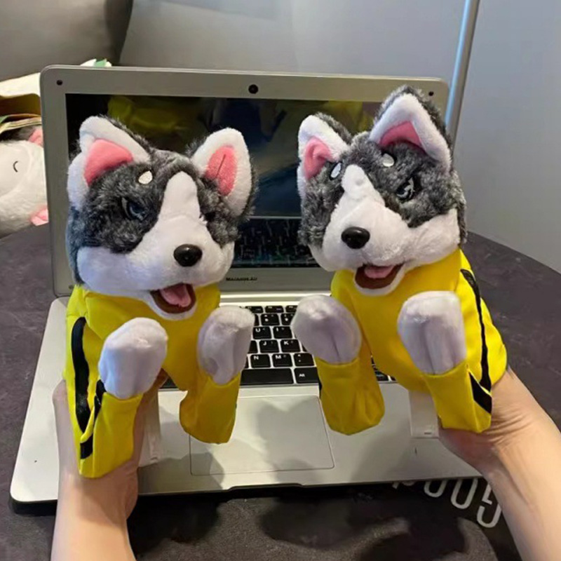 Kid Kung Fu Husky Gloves Toy F - Interactive Squeaky Plush Dog Toy 评论和价格